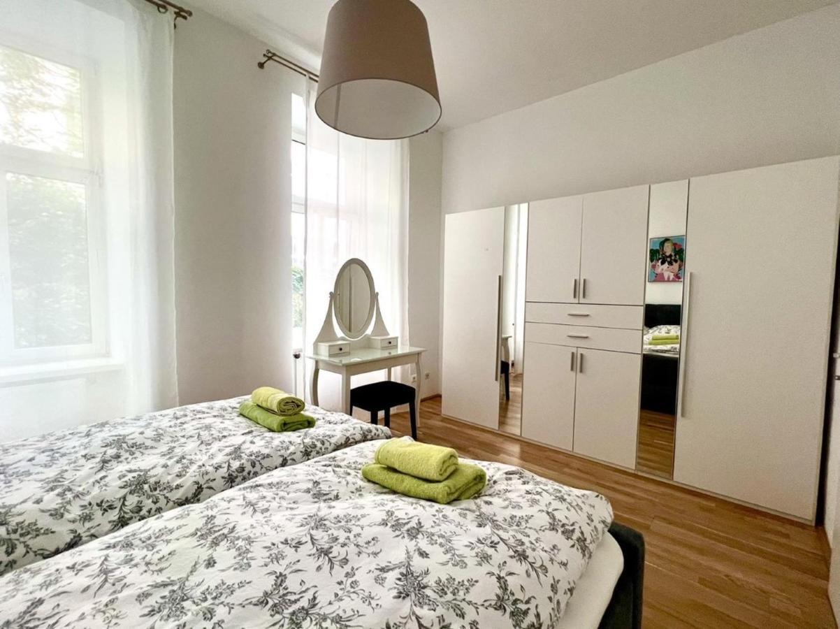 City-Apartment In Wieden Bagian luar foto